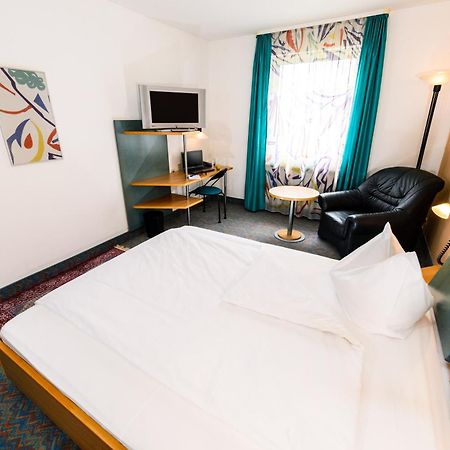 Hotel Residenz Schnelldorf Kamer foto
