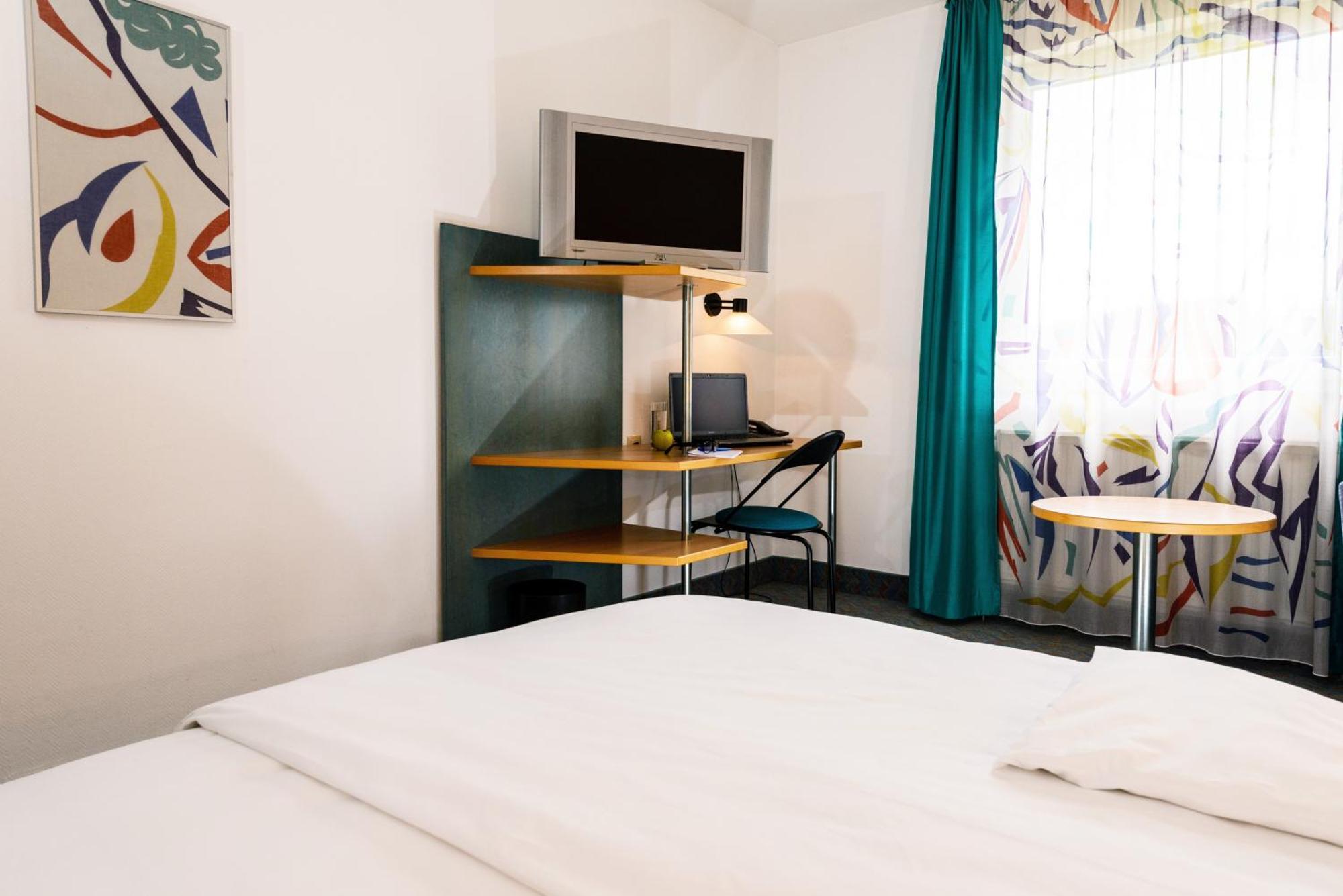 Hotel Residenz Schnelldorf Kamer foto